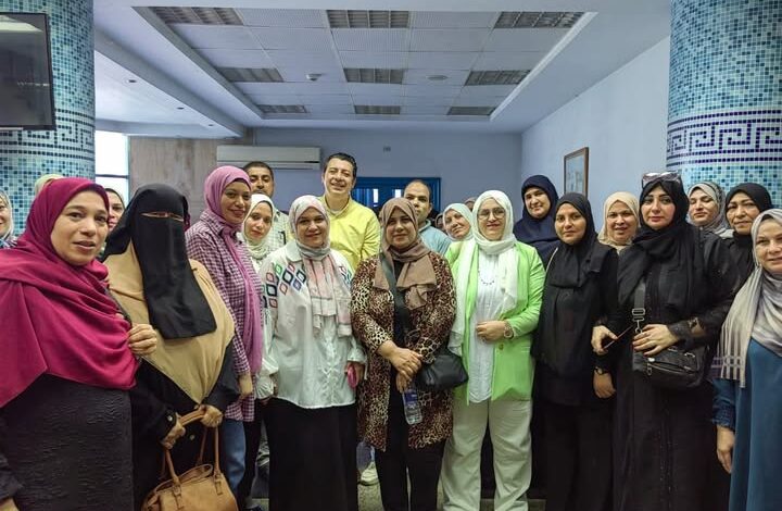 ندوة توعوية لتشجيع السيدات على المشاركة في العرس الإنتخابى بالشرقية 1 ندوة توعوية لتشجيع السيدات على المشاركة في العرس الإنتخابى بالشرقية