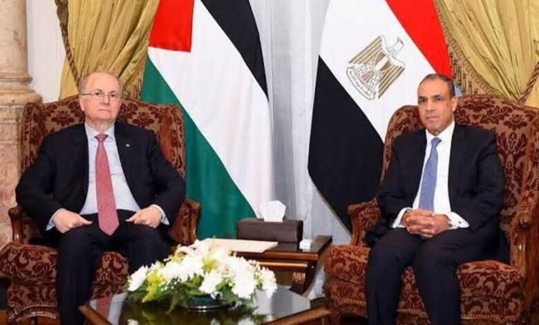 مصر تؤكد حرصها على دعم قدرات السلطة الفلـسطينـية لتمكينها فى غـزة والضفة