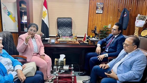 صحة سوهاج.. دويدار يستقبل الدكتورة عبلة الألفي نائب وزير الصحة لشئون السكان