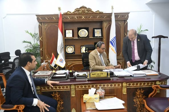 محافظ قنا يعتمد نتيجة الدور الثاني للشهادة الإعدادية بنسبة نجاح 98 %