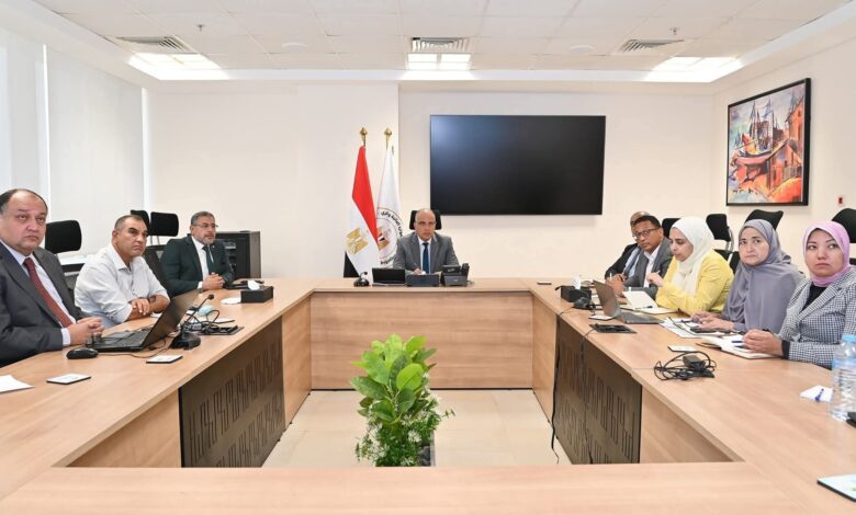 وزير الري يتابع أعمال قطاع المياه الجوفية وإجراءات تحقيق الإدارة الرشيدة للمياه الجوفية في مصر 1 وزير الري يتابع أعمال قطاع المياه الجوفية وإجراءات تحقيق الإدارة الرشيدة للمياه الجوفية في مصر