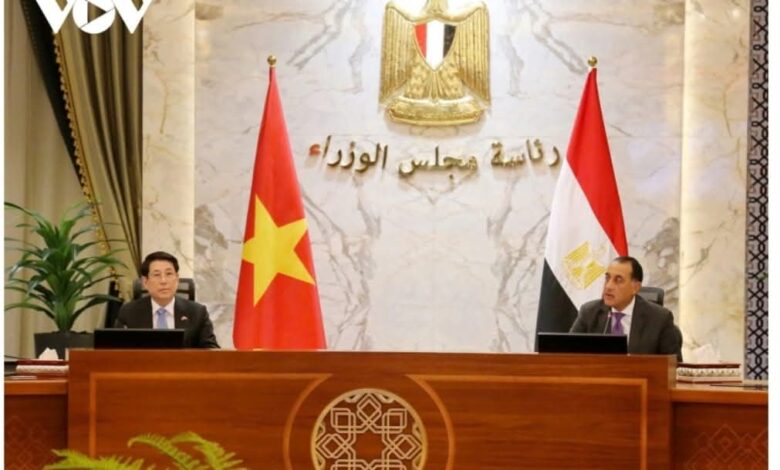 رئيس جمهورية فيتنام يصدر بيانًا صحفيًا عقب اجتماعه مع رئيس وزراء جمهورية مصر 1 رئيس جمهورية فيتنام يصدر بيانًا صحفيًا عقب اجتماعه مع رئيس وزراء جمهورية مصر