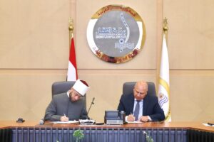 وزارتا النقل والأوقاف توقع بروتوكول تعاون لتعزيز الوعي الثقافي والديني لدى المواطنين 