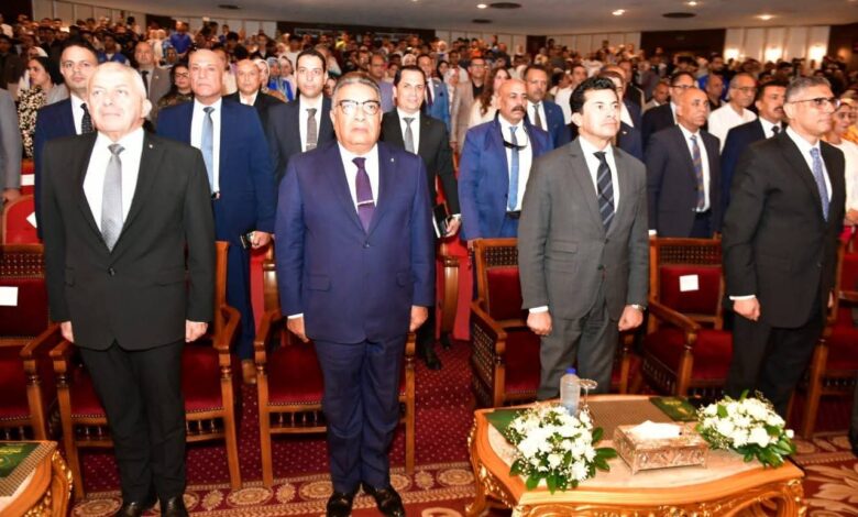 محافظ الدقهلية: يشهد حفل ختام مهرجان "إبداع" بحضور وزير الشباب بالقاهرة 1 محافظ الدقهلية: يشهد حفل ختام مهرجان "إبداع" بحضور وزير الشباب بالقاهرة