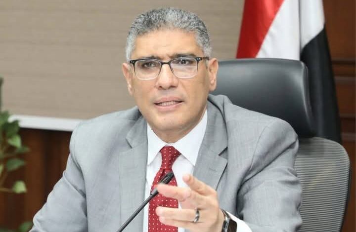 محافظ الجيزة يعقد اجتماعًا تنسيقيًا لمتابعة ملفات العمل الحيوية وتحسين مستوى الخدمات للمواطنين 1 محافظ الجيزة يعقد اجتماعًا تنسيقيًا لمتابعة ملفات العمل الحيوية وتحسين مستوى الخدمات للمواطنين