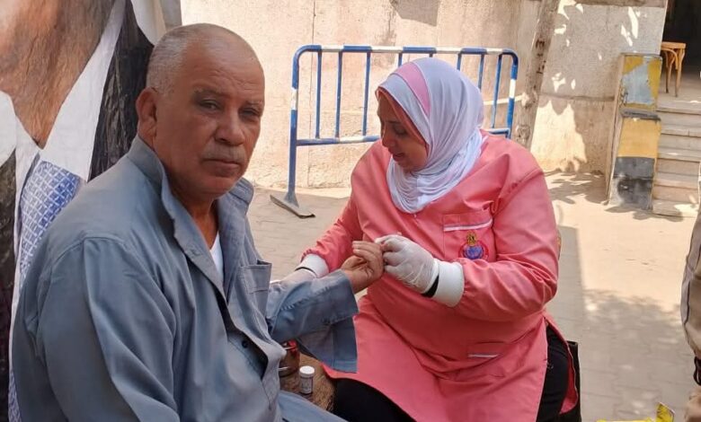 «الصحة»: حملة «100 يوم صحة» قدّمت 45 مليونًا و470 ألف خدمة طبية مجانية خلال 29 يومًا 1 «الصحة»: حملة «100 يوم صحة» قدّمت 45 مليونًا و470 ألف خدمة طبية مجانية خلال 29 يومًا