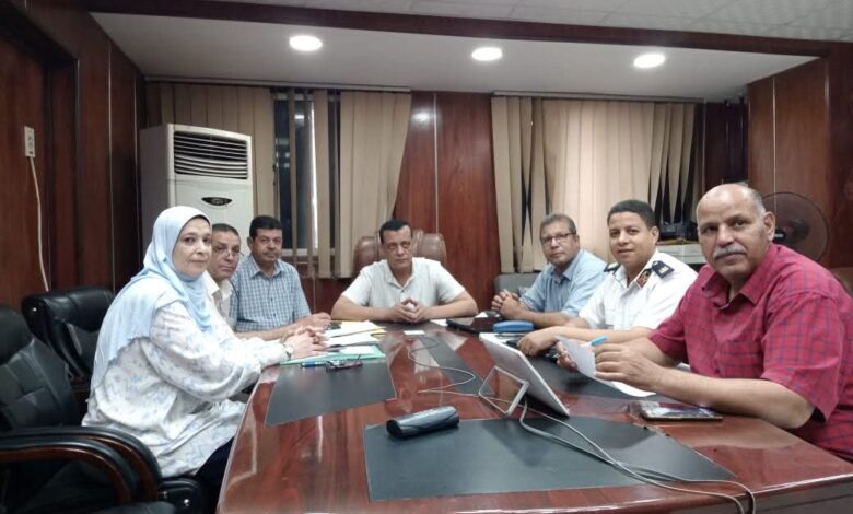 مدير تعليم سوهاج يتابع انتظام امتحانات الدور الثاني لشهادة الثانوية العامة 1 مدير تعليم سوهاج يتابع انتظام امتحانات الدور الثاني لشهادة الثانوية العامة