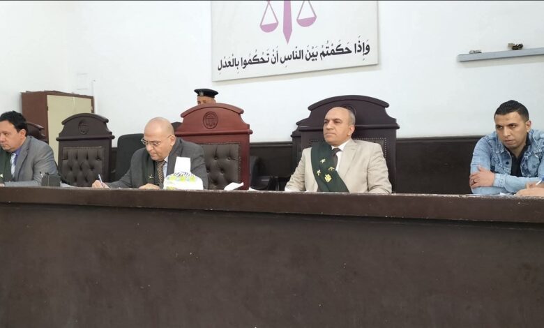 جنايات الفيوم تحيل أوراق المتهم بالتعدي على ابنة شقيقه للمفتي 1 جنايات الفيوم تحيل أوراق المتهم بالتعدي على ابنة شقيقه للمفتي