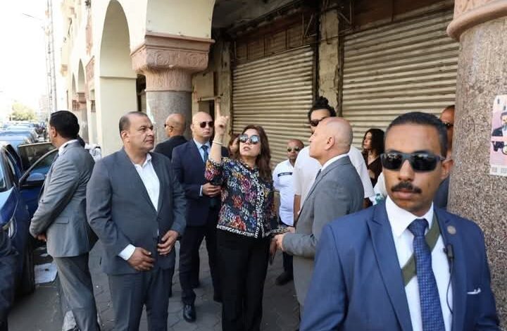 وزيرة التنمية المحلية ومحافظ القاهرة يتفقدان أعمال تطوير شارع إبراهيم باشا بمنطقة الكوربة بمصر الجديدة   ----