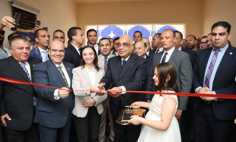 وزير العدل يفتتح محكمة كفر الدوار ويتفقد أعمال رفع كفاءة مجمع محاكم دمنهور 1 وزير العدل يفتتح محكمة كفر الدوار ويتفقد أعمال رفع كفاءة مجمع محاكم دمنهور