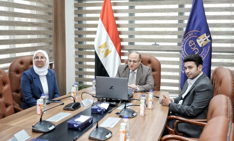 رئيس هيئة الدواء يبحث مع سفيرة مصر لدى الكاميرون سبل تعزيز التعاون الدوائي