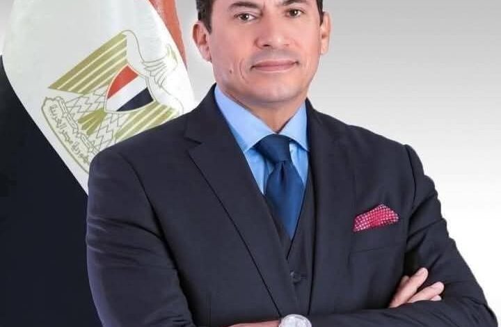 وزير الشباب والرياضة يتابع عن كثب أحداث مركز تنمية شبابية الشيخ زايد