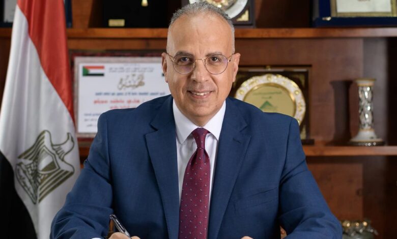 وزير الري يتابع أعمال الهيئة المصرية العامة للمساحة والرؤية المستقبلية لتطويرها