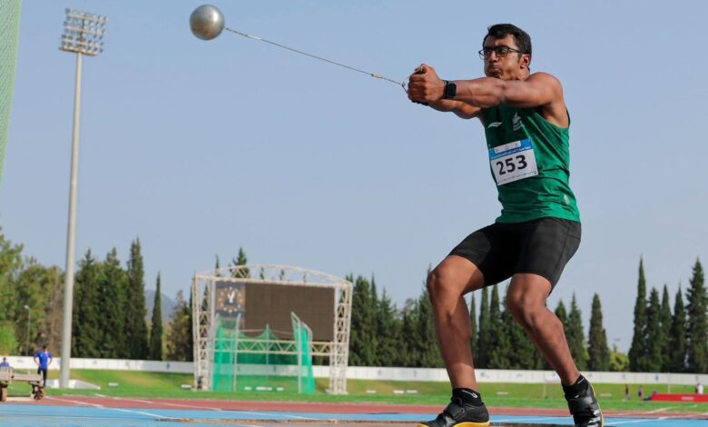 النجم السعودي "محمد الزاير" يحطم الرقم القياسي العربي ويفوز بذهبية المطرقة 1 النجم السعودي "محمد الزاير" يحطم الرقم القياسي العربي ويفوز بذهبية المطرقة