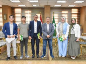 محافظ الشرقية يُسلم شهادات إجتياز الدورة التدريبية علي طبيعة عمل مركز معلومات شبكات المرافق العامة 