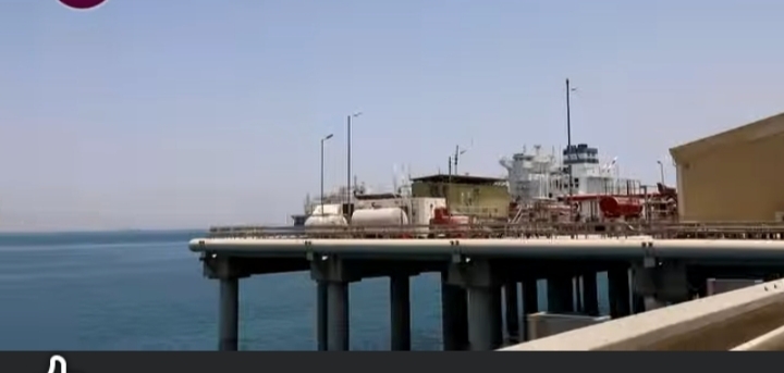 معلومات الوزراء : يرصد جهود الدولة لاستقدام سفن "إعادة التغييز" لتأمين كهرباء الصيف