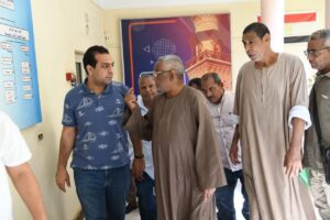 نائب محافظ قنا يتفقد المراكز التكنولوجية بقوص ونقادة ويتابع ملف تقنين أراضي الدولة