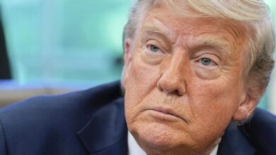 الرئيس الأمريكي: أراقب عن كثب تصرفات موسكو وكييف بشأن النزاع 1 الرئيس الأمريكي: أراقب عن كثب تصرفات موسكو وكييف بشأن النزاع