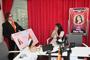 الفنانة منة عرفة تحصل على الإقامة الذهبية بالإمارات