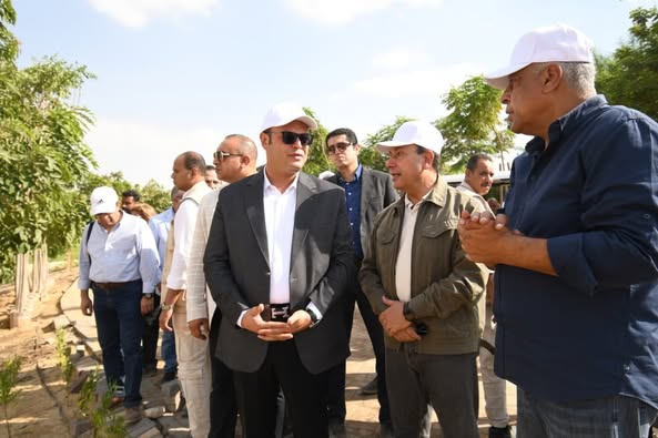 وزير الإسكان يتفقد مكونات مشروع حدائق "تلال الفسطاط" بمنطقة مصر القديمة بالقاهرة