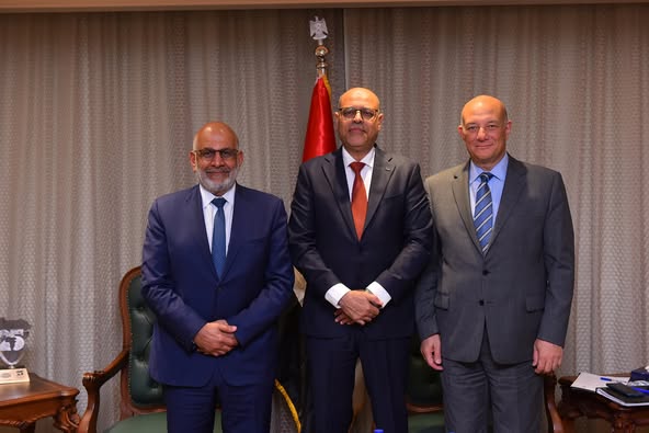 وزير العمل يستقبل وفدًا من مجموعة البنك الدولي لبحث تفعيل التعاون في المجالات المشتركة  