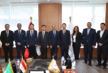 رئيس وكالة الفضاء يستقبل وفدًا من البعثة الصينية لدى الاتحاد الإفريقي لمناقشة أوجه التعاون بين الجانبين