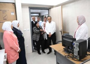 رئيس الوزراء يتفقد مركز تنمية وصحة الأسرة بـ "سبك الأحد" بأشمون