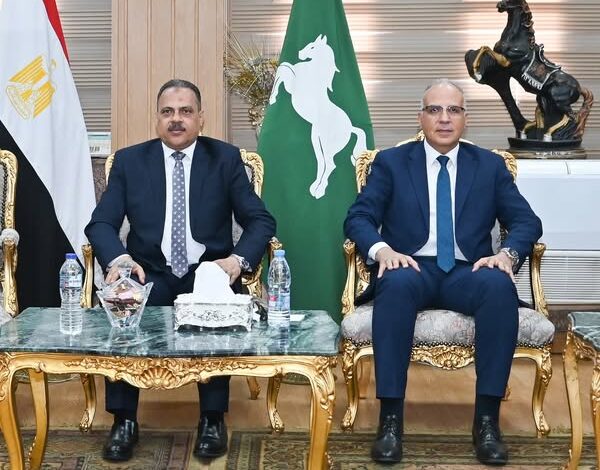 وزير الموارد المائية والري يشارك في احتفالات محافظة الشرقية بعيدها القومي