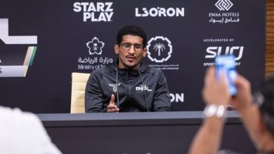 نجوم الفنون القتالية يتحدثون عن استعداداتهم في المؤتمر الصحافي لـ«دوري المقاتلين المحترفين» في الرياض