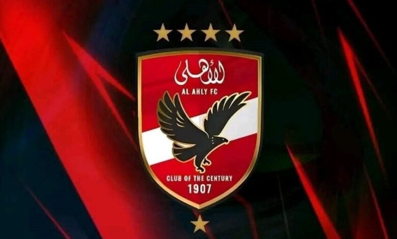 مستشار الأهلي القانوني يعلن إيقاف مدحت شلبي وتحويله للتحقيق