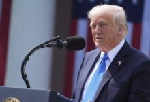 الرئيس الأمريكي : أمرت بإرسال غواصتين نوويتين إلى سواحل روسيا كإجراء احترازي