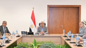 وزير الري يتابع حالة الري بالمحافظات خلال فترة أقصى الاحتياجات المائية 