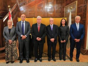 وزير التعليم العالي يشهد احتفالية إطلاق دبلوم إعداد معلم "التوكاتسو" 2 وزير التعليم العالي يشهد احتفالية إطلاق دبلوم إعداد معلم "التوكاتسو"