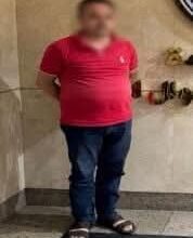 ضبط شخص يحمل جنسية إحدى الدول لقيامه بالنصب على راغبي الحصول على تأشيرات الدخول والإقامات للبلاد