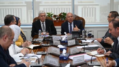 وزير الصناعة يعقد اجتماعاً موسعاً مع وزير التعليم العالي  