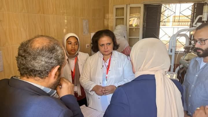 الصحة: فريق الحوكمة والمراجعة الداخلية يتفقد عدة منشآت صحية بمحافظتي سوهاج وقنا 1 الصحة: فريق الحوكمة والمراجعة الداخلية يتفقد عدة منشآت صحية بمحافظتي سوهاج وقنا
