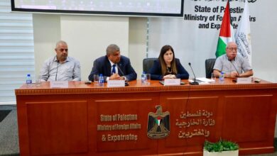 الخارجية الفلسطينية تُطلع السلك الدبلوماسي على تداعيات المخطط الاستيطاني E1