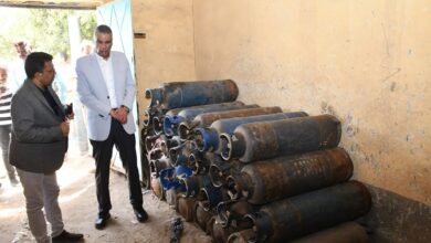 محافظ أسوان يقوم بزيارة مفاجأة لمستودع أسطوانات البوتاجاز بدراو 