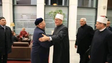 إستقبال رسمي رفيع لمفتي الجمهورية لدى وصوله أستانا للمشاركة بالقمة الثامنة لزعماء الأديان 8 إستقبال رسمي رفيع لمفتي الجمهورية لدى وصوله أستانا للمشاركة بالقمة الثامنة لزعماء الأديان