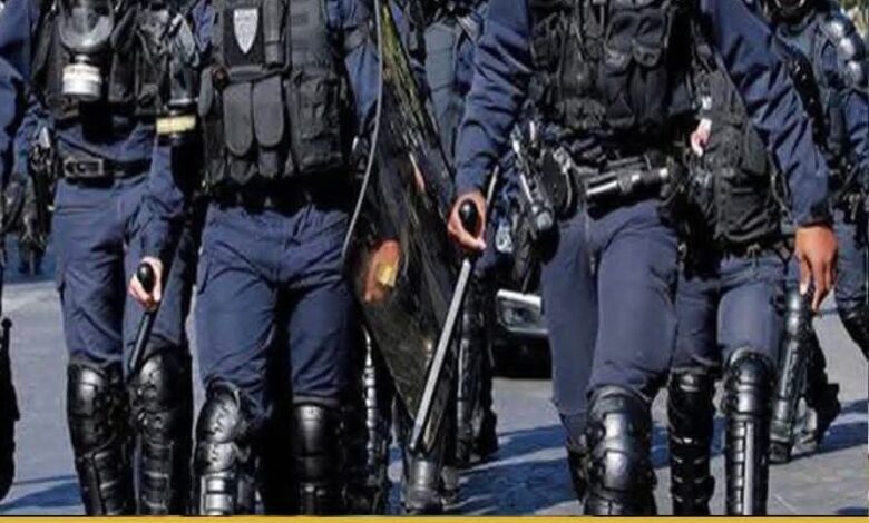 وزير الداخلية الفرنسي: نشر 80 ألفًا من قوات الشرطة والدرك خلال مظاهرات وإضراب 18 سبتمبر 1 وزير الداخلية الفرنسي: نشر 80 ألفًا من قوات الشرطة والدرك خلال مظاهرات وإضراب 18 سبتمبر