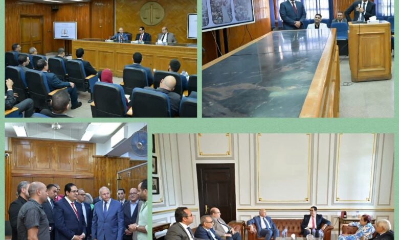 رئيس جامعة القاهرة يلتقي أساتذة وطلاب كلية الحقوق ويتابع أعمال التجديد والتحول الرقمي 1 رئيس جامعة القاهرة يلتقي أساتذة وطلاب كلية الحقوق ويتابع أعمال التجديد والتحول الرقمي