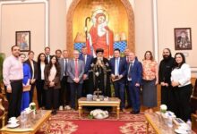 البابا تواضروس يستقبل وفدًا برلمانيًّا من الدنمارك في المقر البابوي بالقاهرة