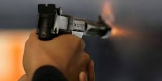 اصابة عامل برصاصة طائشة في مشاجرة بين أبناء عمومة بنجع حمادي