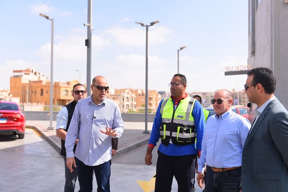 وزير العمل يواصل الجولات الميدانية المفاجئة لمتابعة تطبيق قانون العمل الجديد