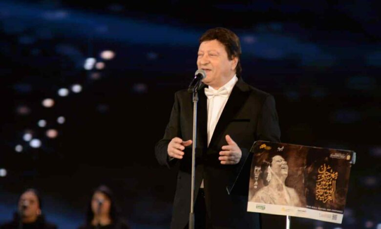 محمد الحلو يفتتح حفلته بمهرجان الموسيقى العربية بأغنية تتر مسلسل "الوسية" 1 محمد الحلو يفتتح حفلته بمهرجان الموسيقى العربية بأغنية تتر مسلسل "الوسية"