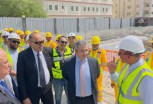 وزير العمل يزور موقع عمل شركة المقاولون العرب ويلتقي مع العمال والمهندسين وقيادات "الشركة"