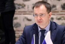 مساعد الرئيس الروسي يؤيد إعادة الأسماء التاريخية الروسية لمدن أوكرانية على خرائط "ياندكس"