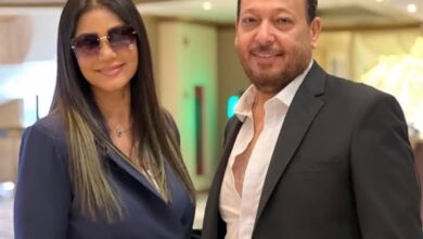 زوجة أحمد العيسوى بعد تعرضه لوعكة صحية: خرج من المستشفى وحالته مستقرة