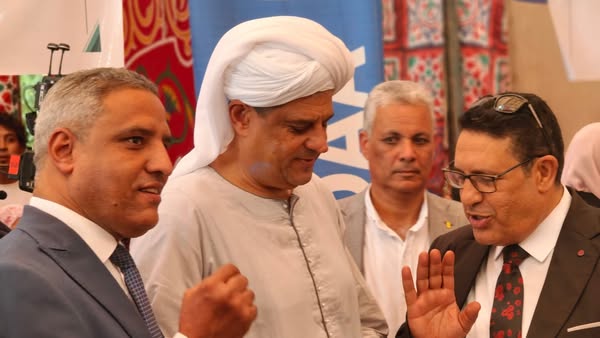 الامير هاشم الدندراوي يفتتح منتدي دندرة الإقتصادي بعنوان العلم