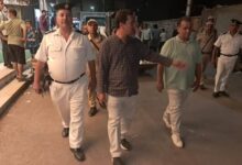 مركز شرطة المراغة ومجلس المدينة ينظمان حملة لضبط شوارع المراغة بسوهاج
